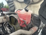 KL440230 - 2019 International LT625: Coolant Reservoir