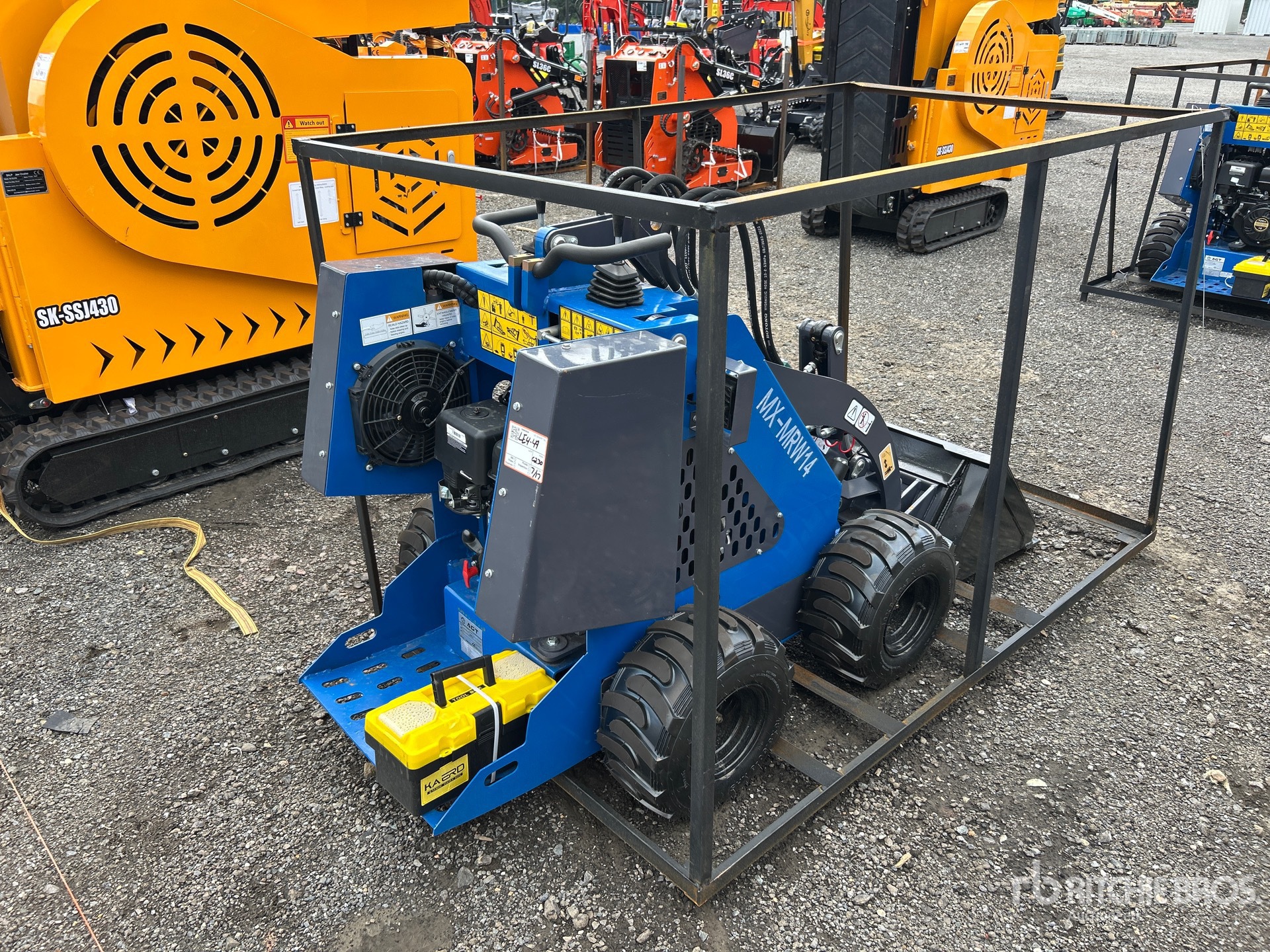 MINI CARGADOR SOBRE RUEDAS 2025 AGT MXMRW14