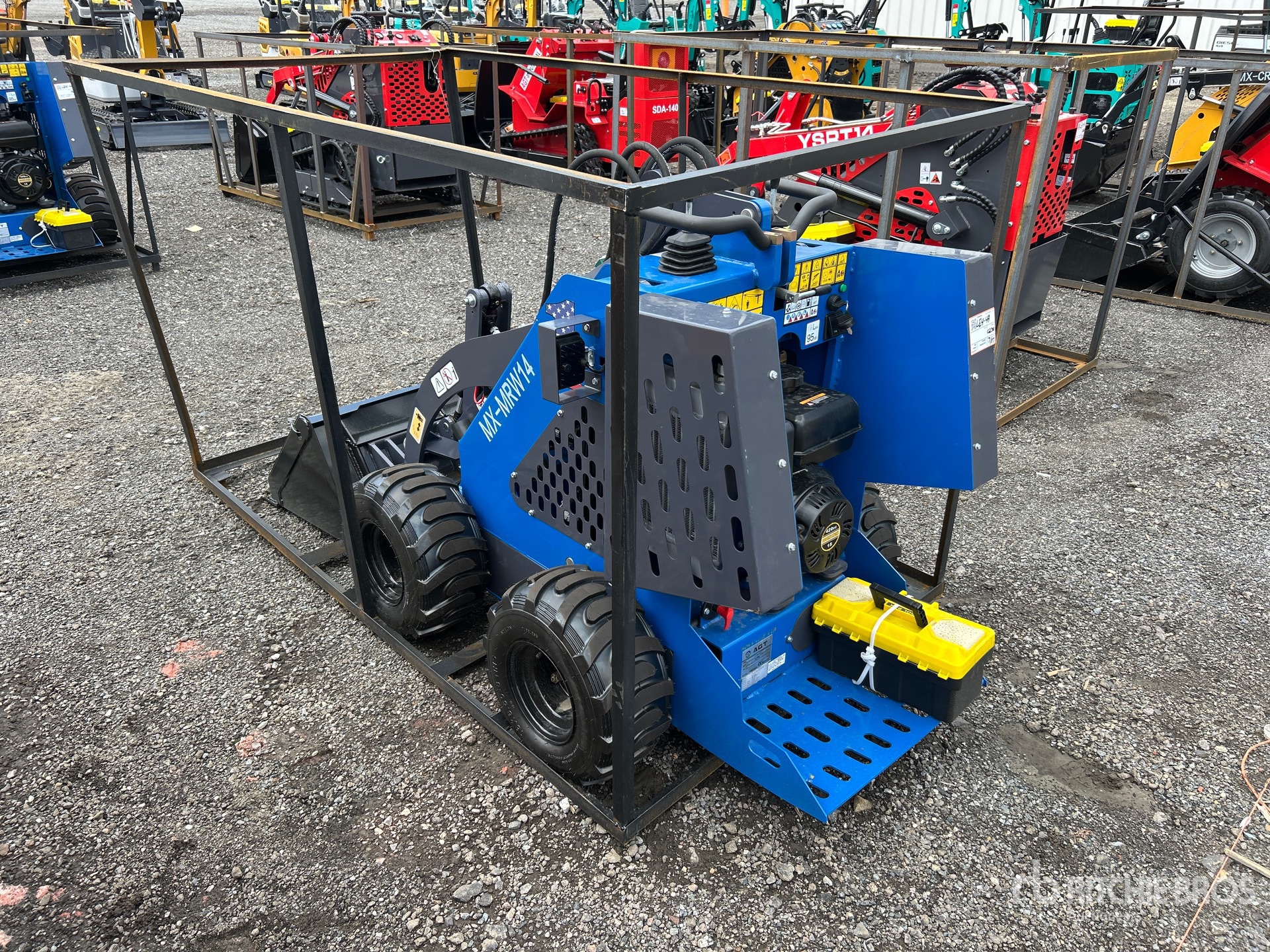 MINI CARGADOR SOBRE RUEDAS 2025 AGT MXMRW14