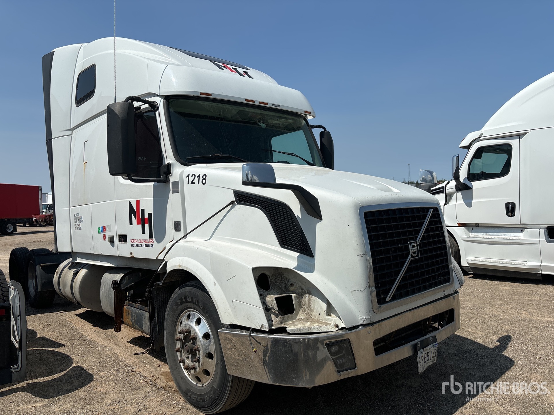 General Appearance with Picture, Right Front Corner