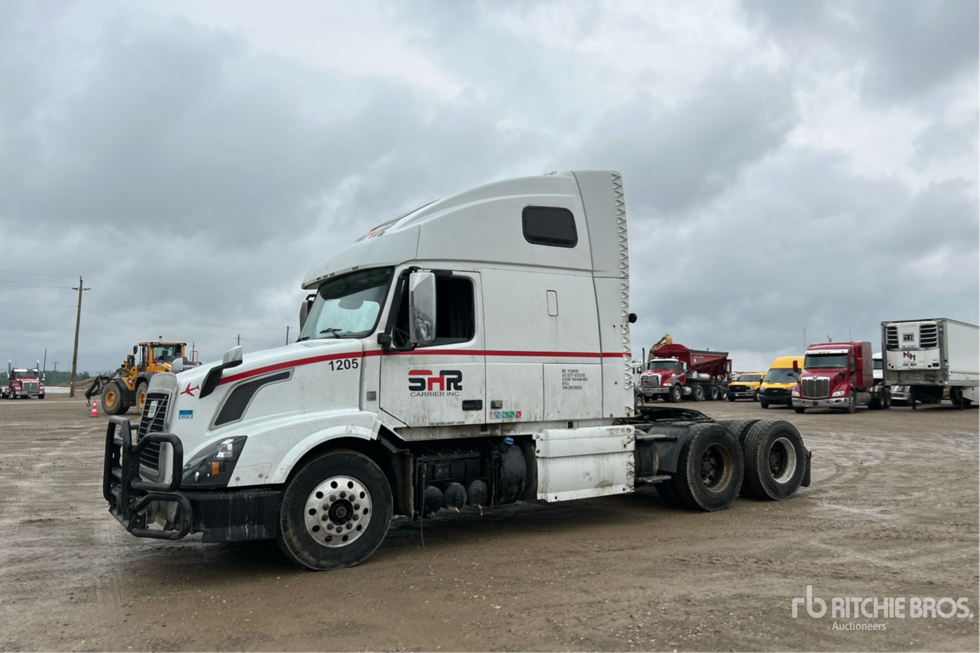 General Appearance with Picture, Left Front Corner