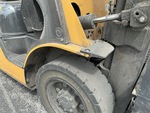 General Appearance - Lift Truck* with Fenders