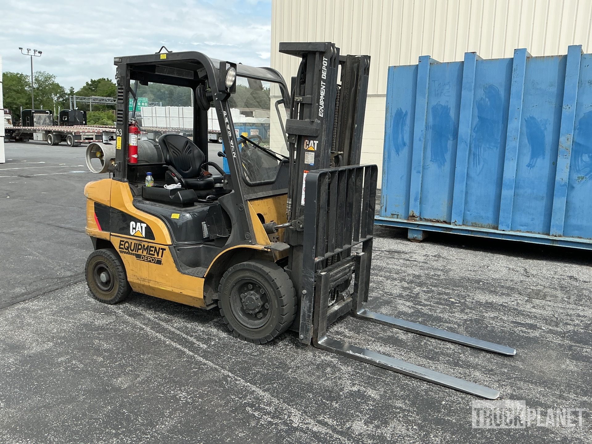 General Appearance - Lift Truck* with Foto, angolo anteriore destro