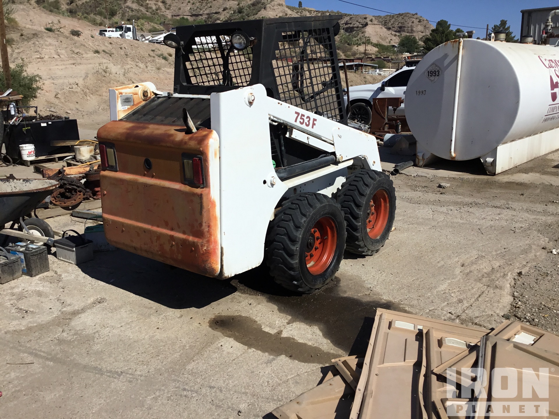 General Appearance with Image, coin arrière droit