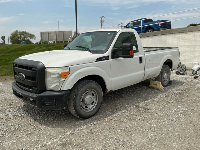 2015 Ford F-350 XL 4x2 Pickup 2015 Ford F-350 XL 4x2 Pickup