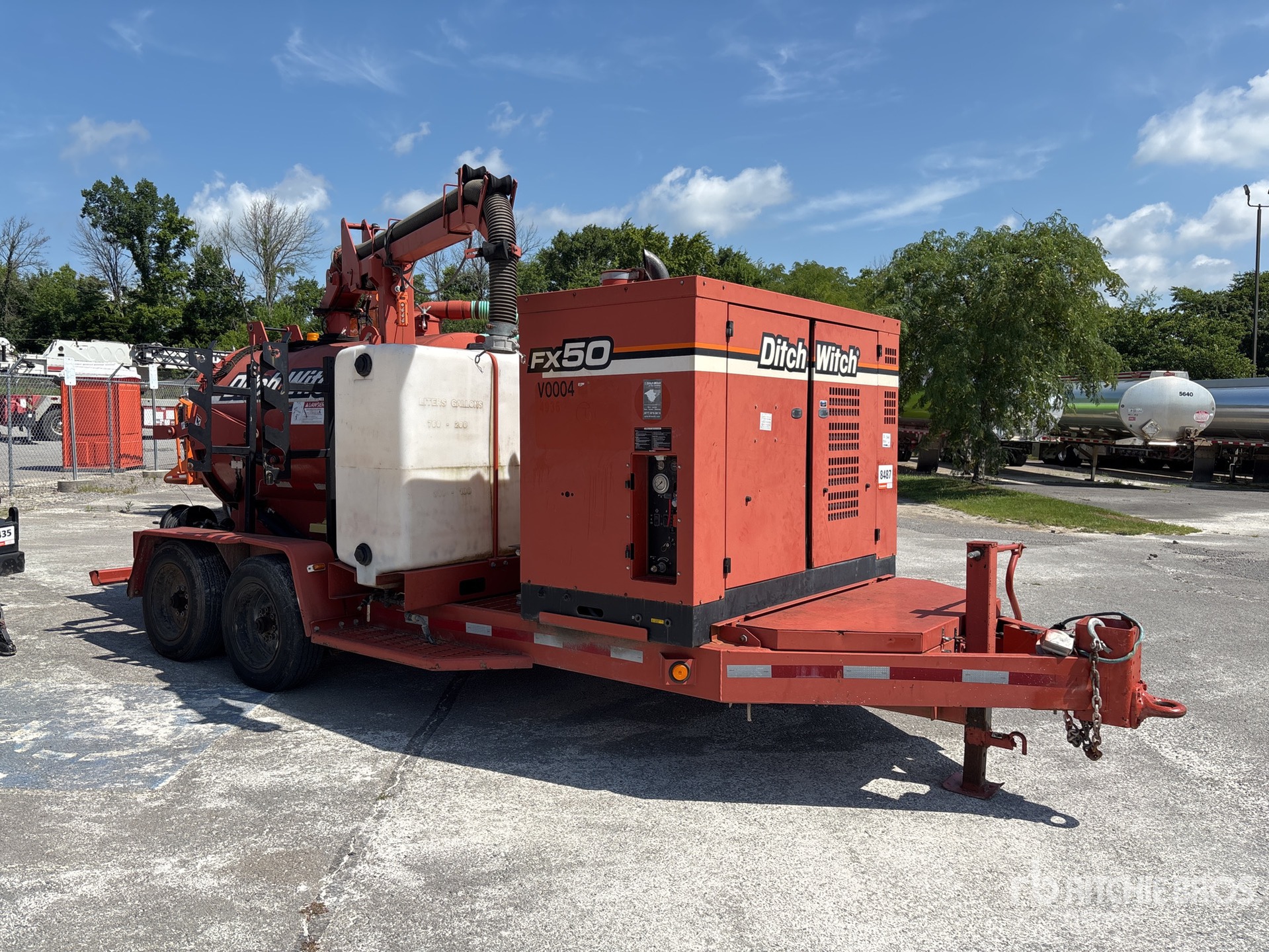 General Appearance with Image, coin avant droit