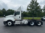 KN100053 - 2019 International LT625: Truck Paint and Body Damage