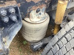 Underbody with Airbag