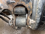 4 Underbody - Truck with 