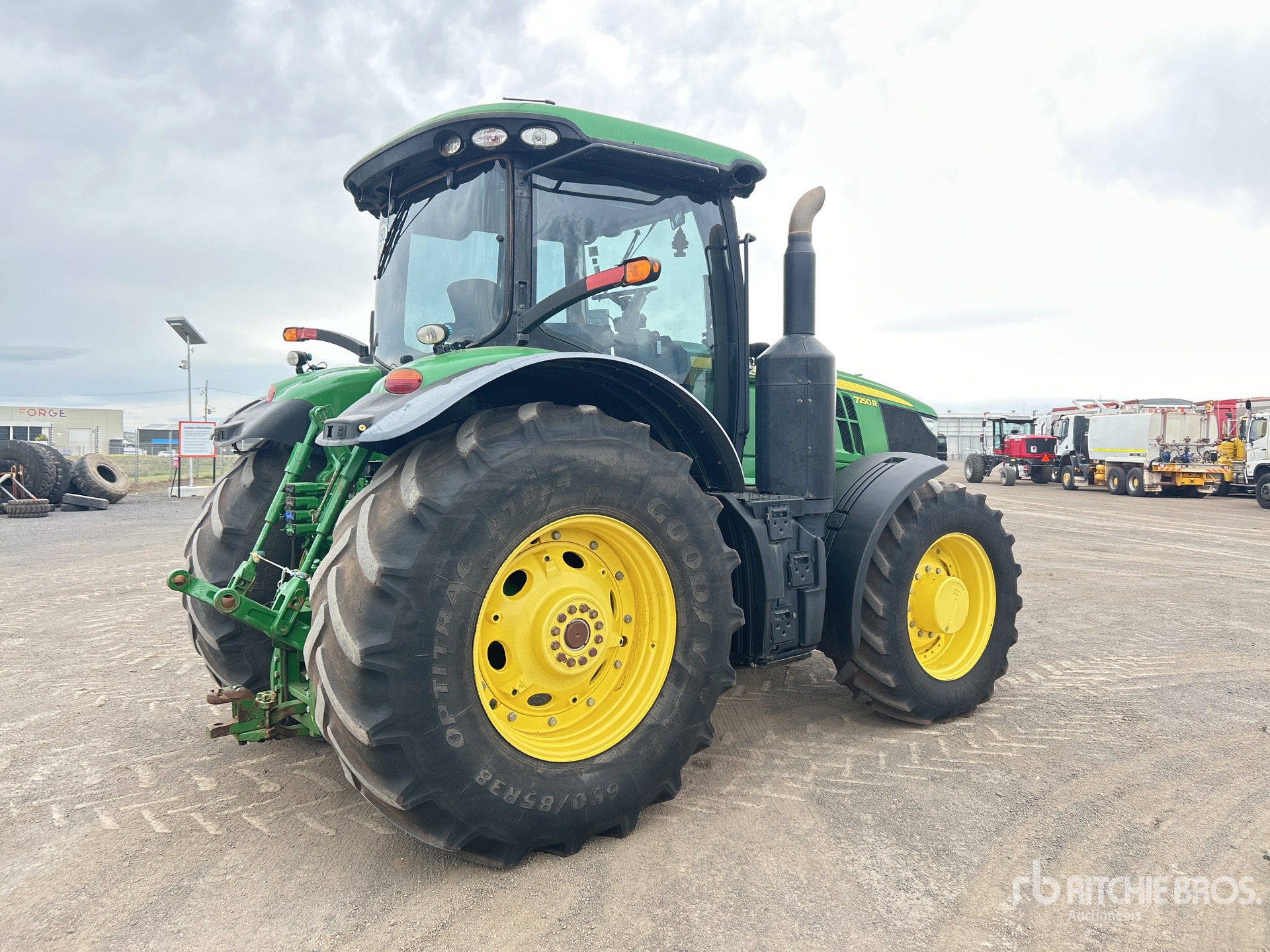 General Appearance with Picture, Right Rear Corner