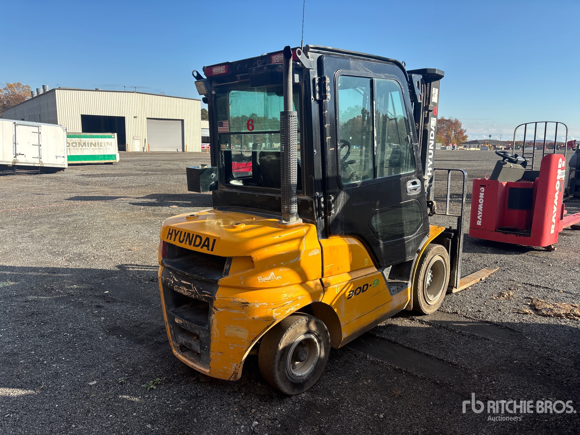 General Appearance with Bild, Ecke hinten rechts