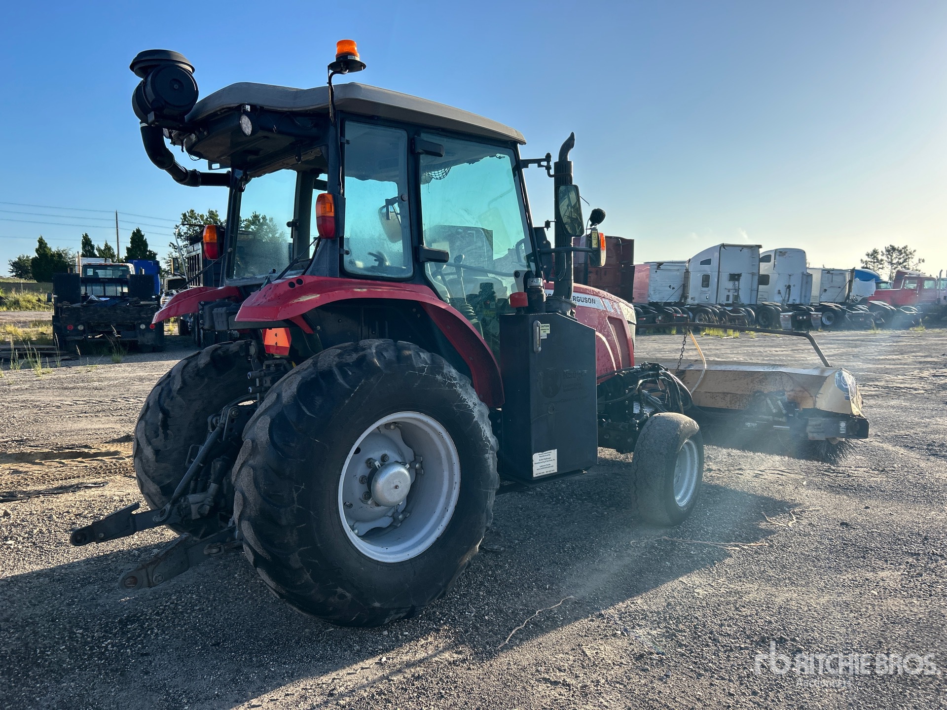 General Appearance with Picture, Right Rear Corner