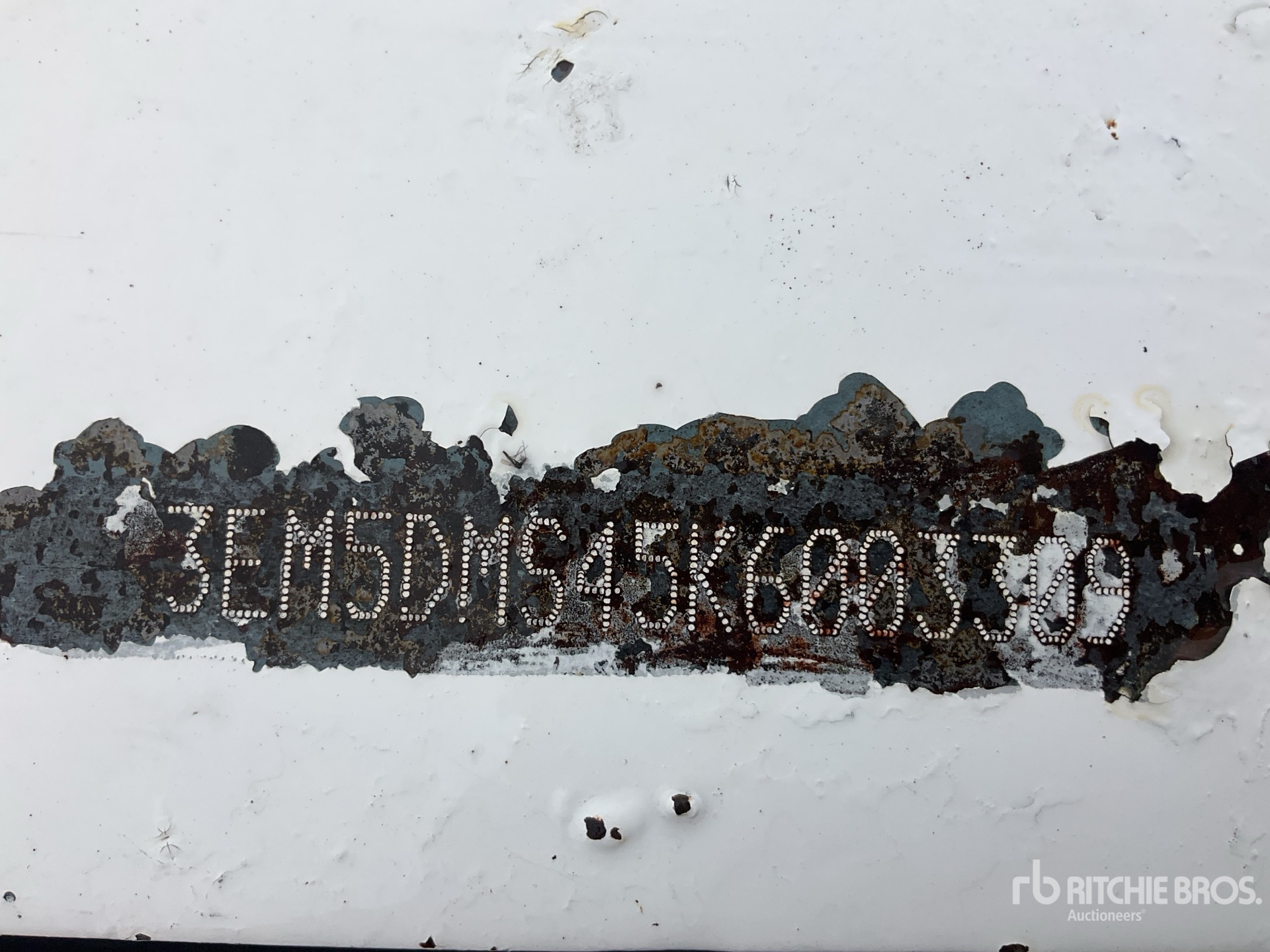 General Appearance with Numéro de série/Numéro d'identification du véhicule automobile