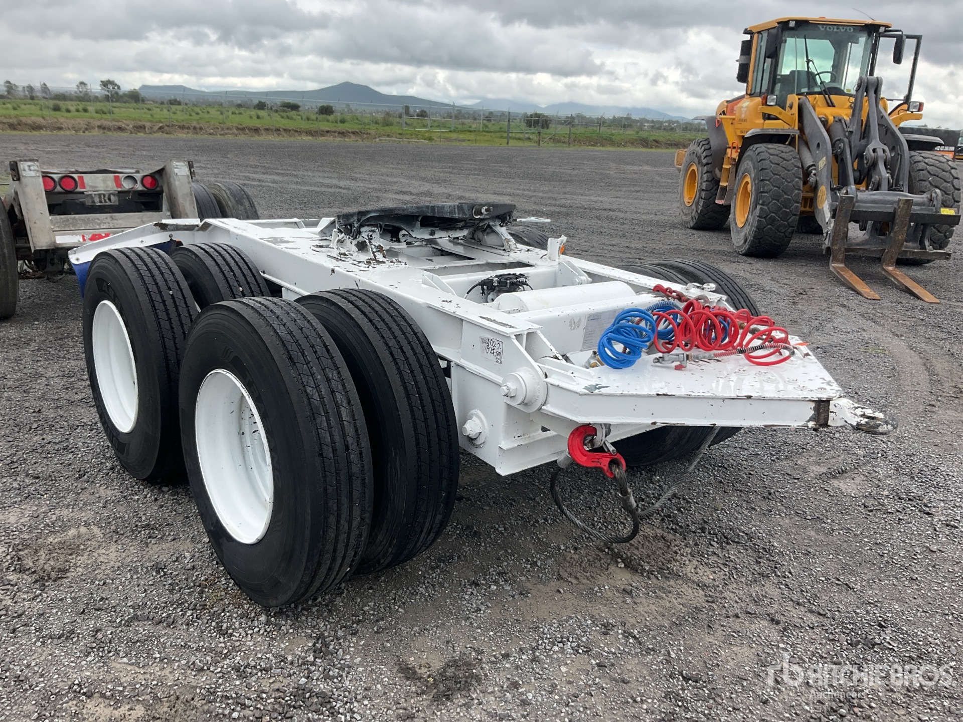 General Appearance with Image, coin avant droit