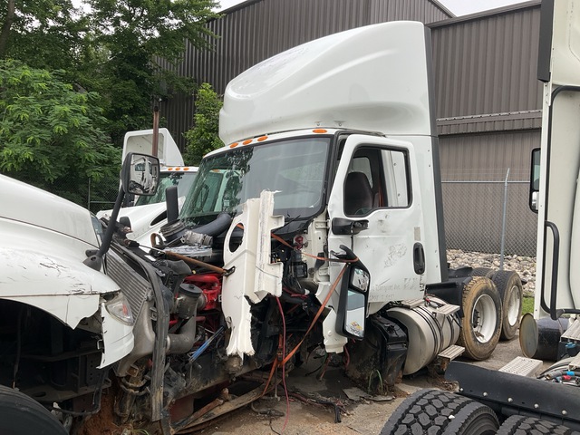 2021 International LT625 6x4 T/A Day Cab Truck Tractor (Inoperable)