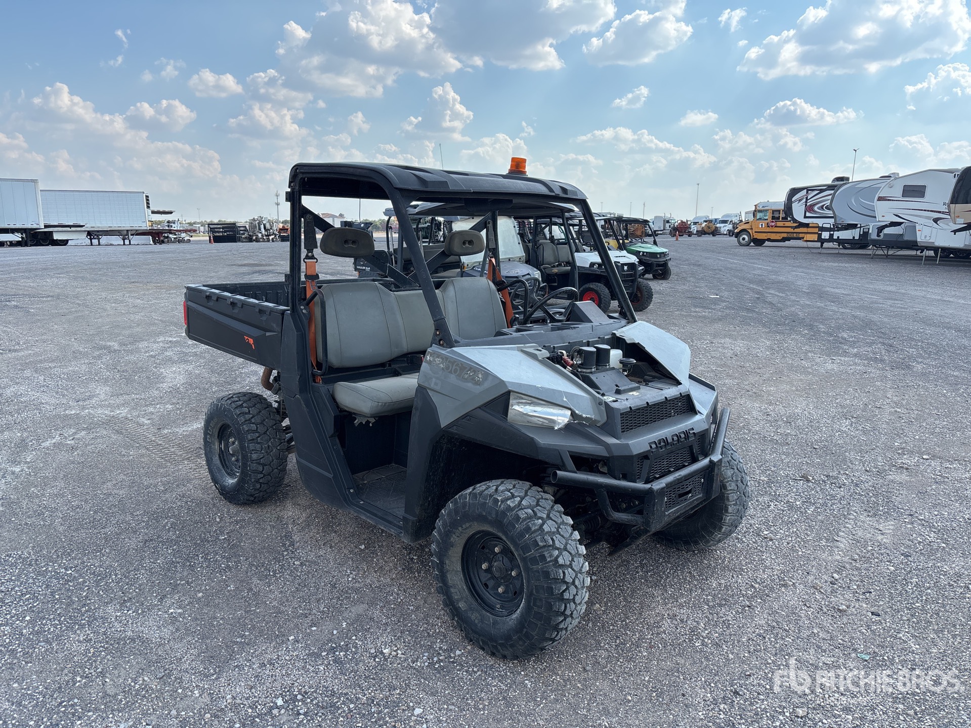 General Appearance with Picture, Right Front Corner