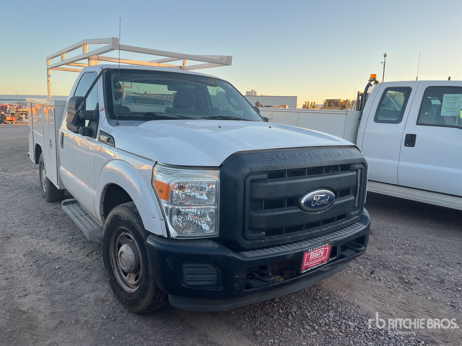 General Appearance with Picture, Right Front Corner