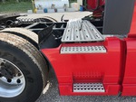 4 Underbody - Truck with 