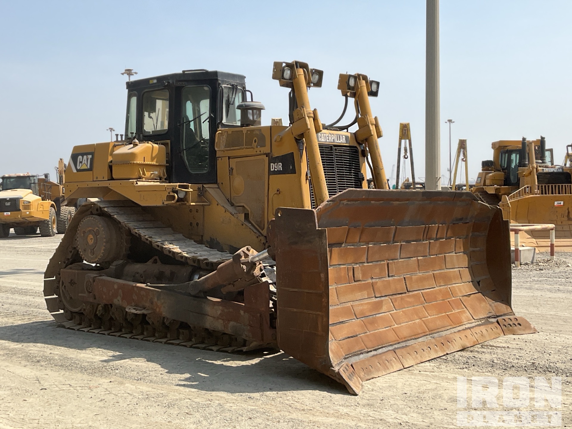 General Appearance with Imagen: esquina delantera derecha