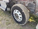 Underbody with Right Steer Tire