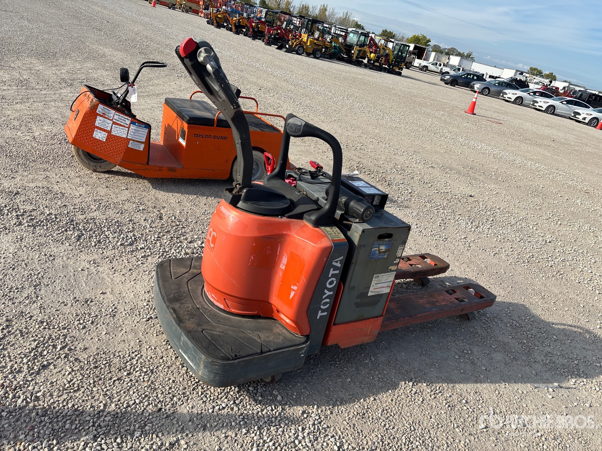 Aspect général with Image, coin arrière droit