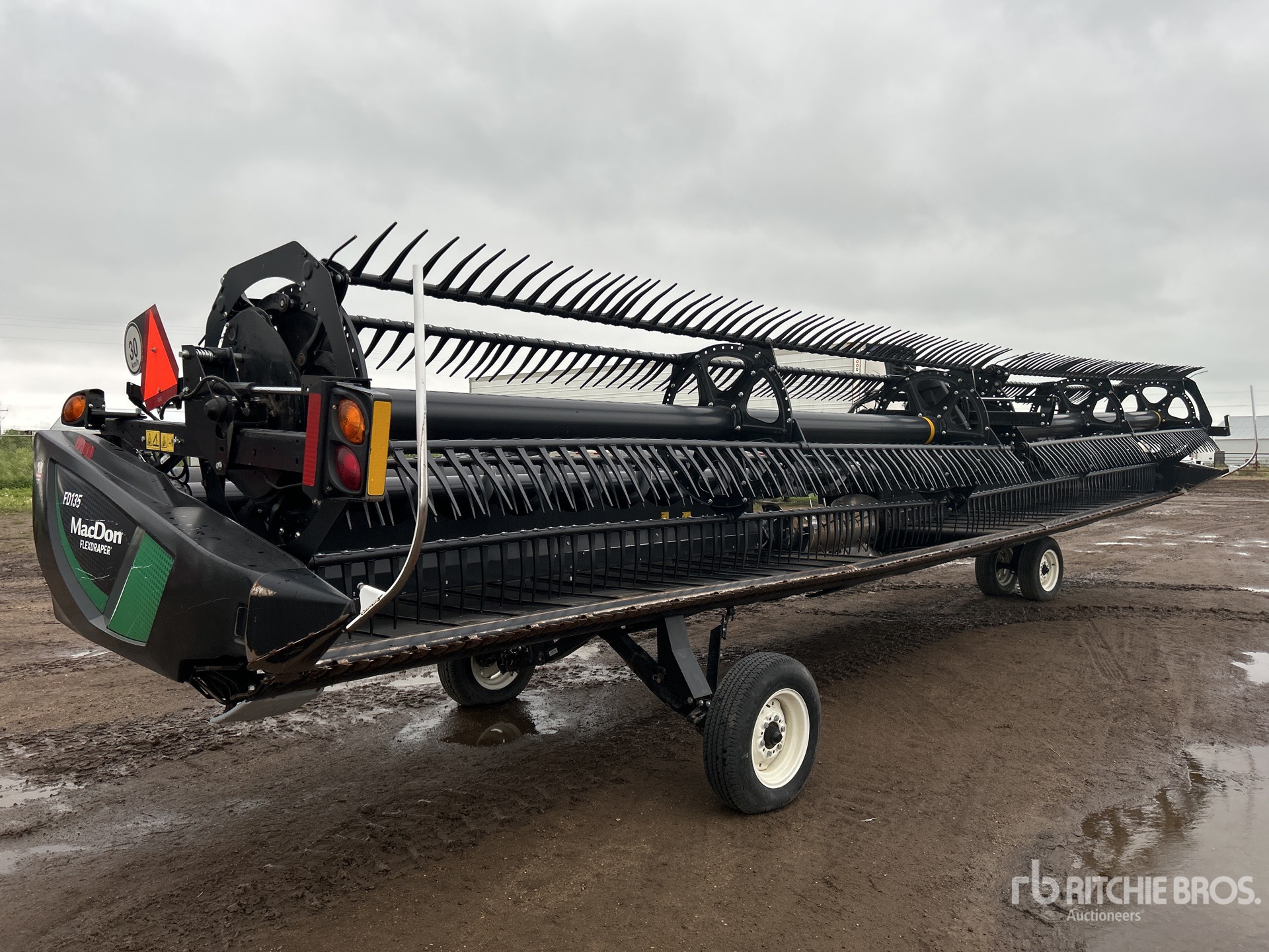 General Appearance with Image, coin avant droit