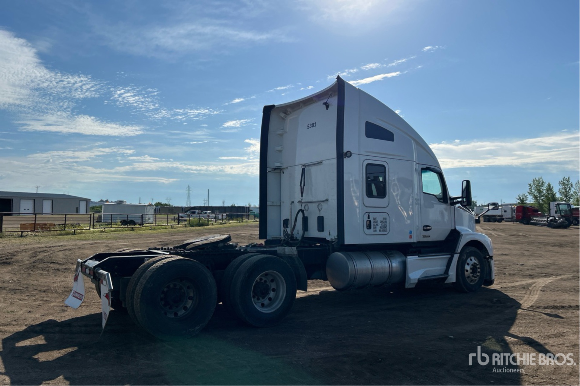 General Appearance with Picture, Right Rear Corner