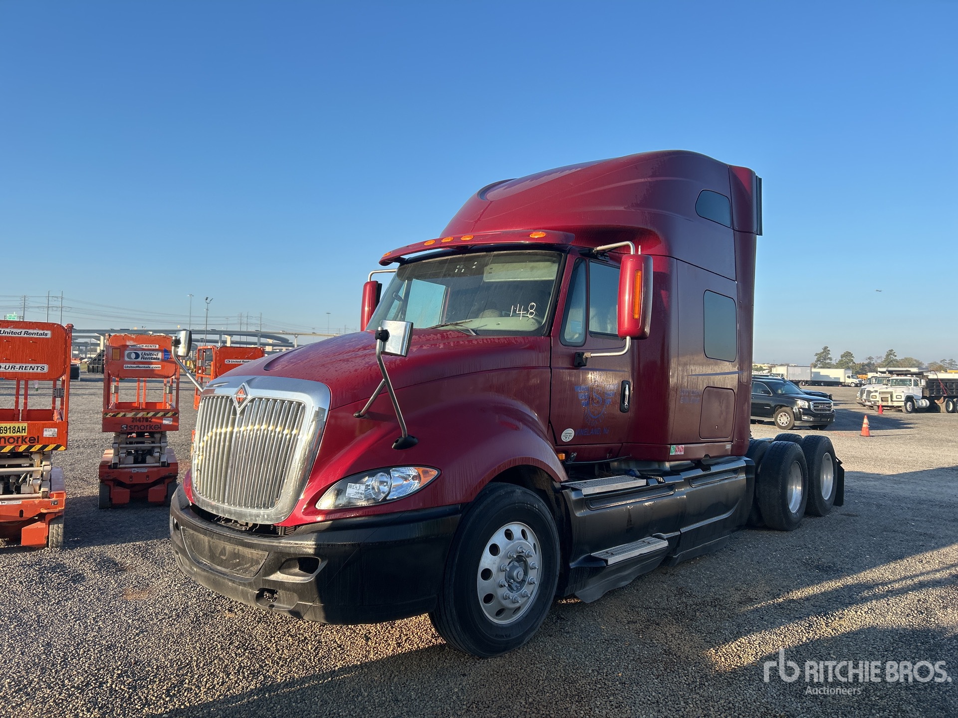 General Appearance with Picture, Left Front Corner