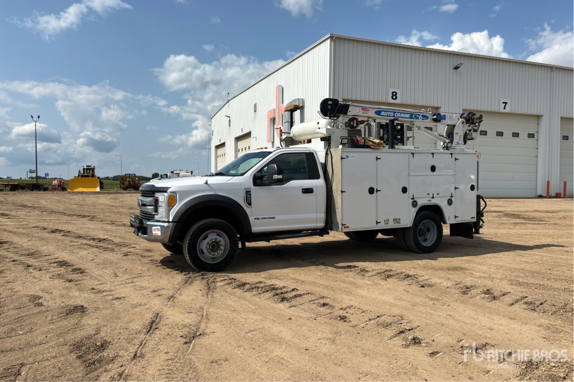 General Appearance with Picture, Left Front Corner