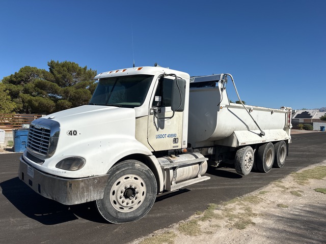 2007 Freightliner Columbia 112 6x4 Tri/A Dump Truck