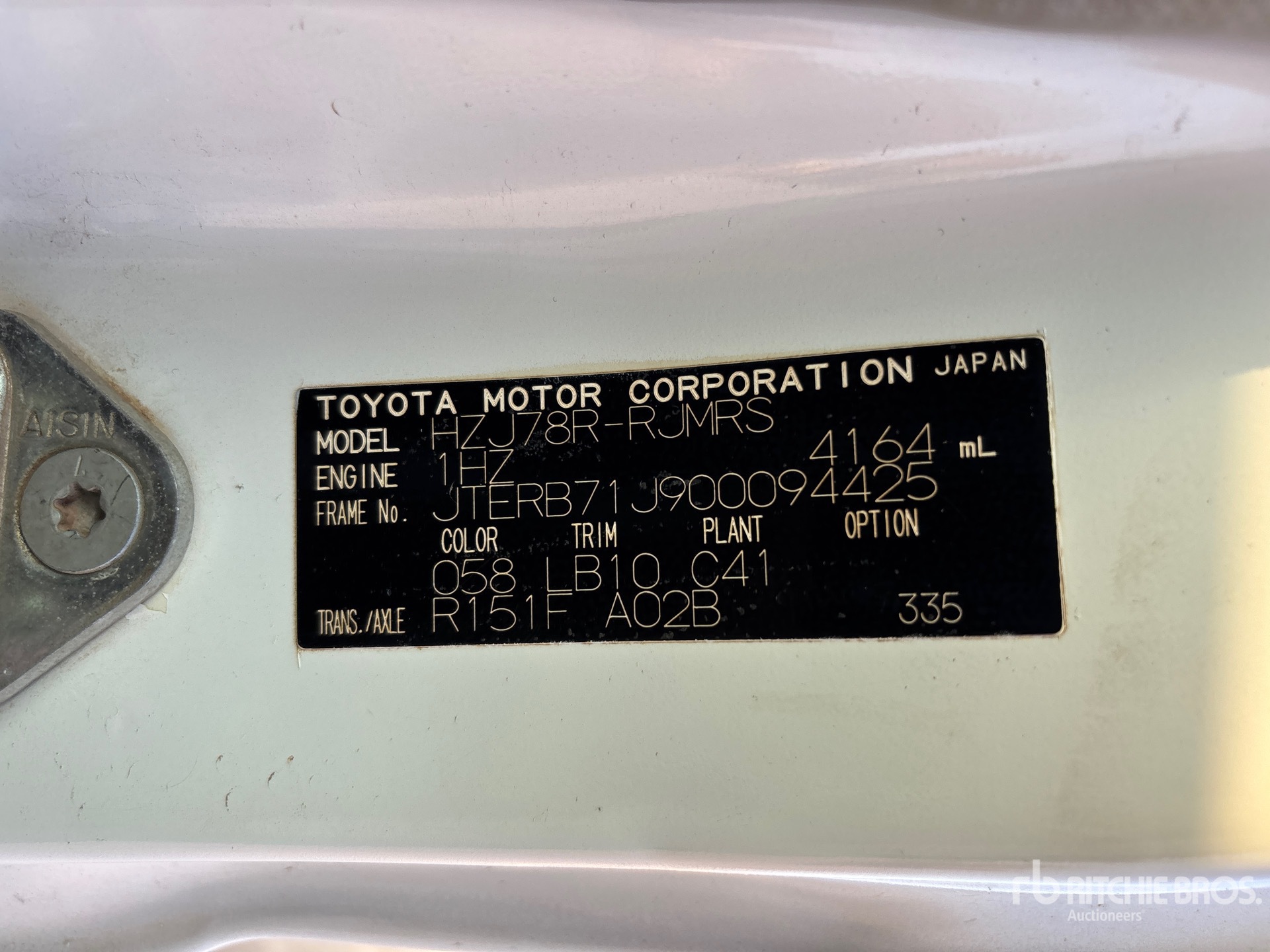 General Appearance with Serial Number / VIN