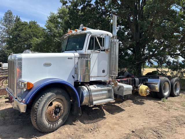 1998 Peterbilt 378 8x4 Tri/A Day Cab Truck Tractor (Inoperable)