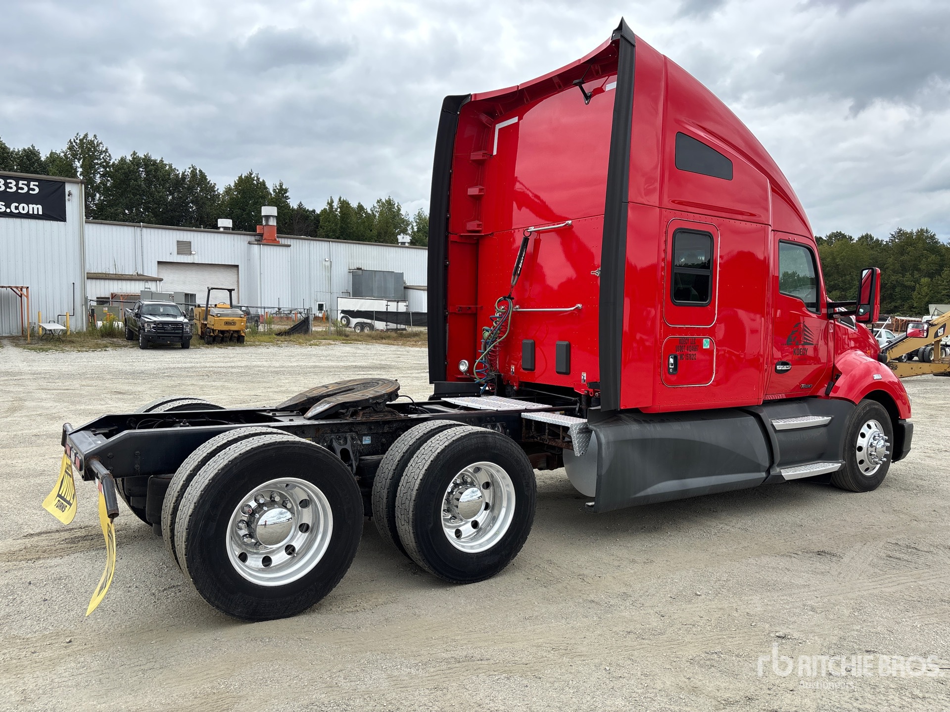 General Appearance with Picture, Right Rear Corner