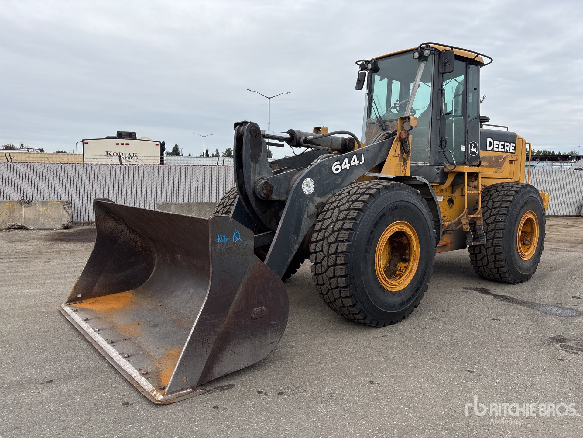 CARGADOR FRONTAL 2006 JOHN DEERE 644J