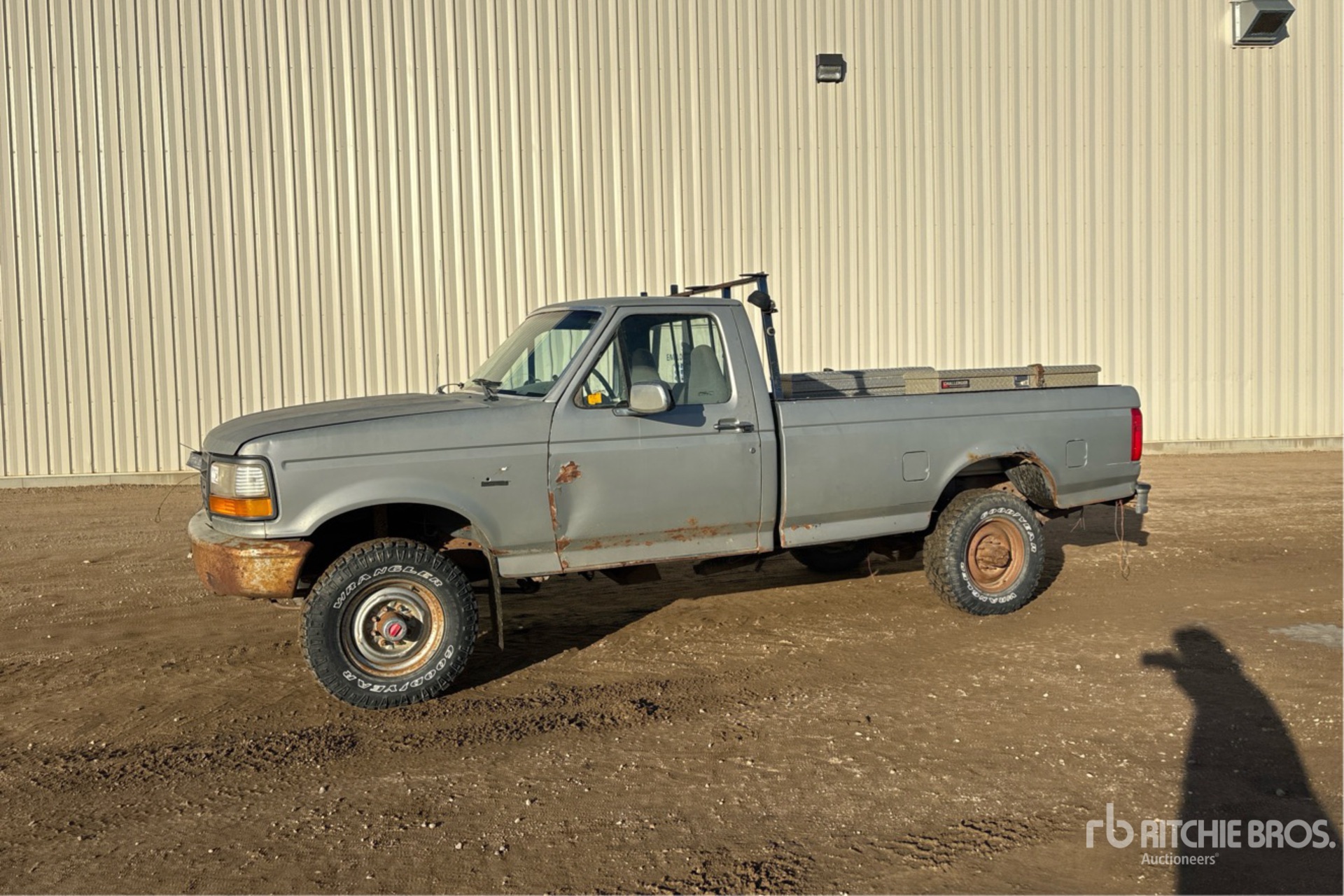 General Appearance with Imagen: esquina delantera izquierda