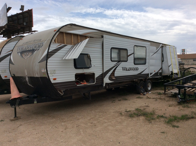 2015 Forest River Wildwood Travel Trailer 2015 Forest River Wildwood Travel Trailer