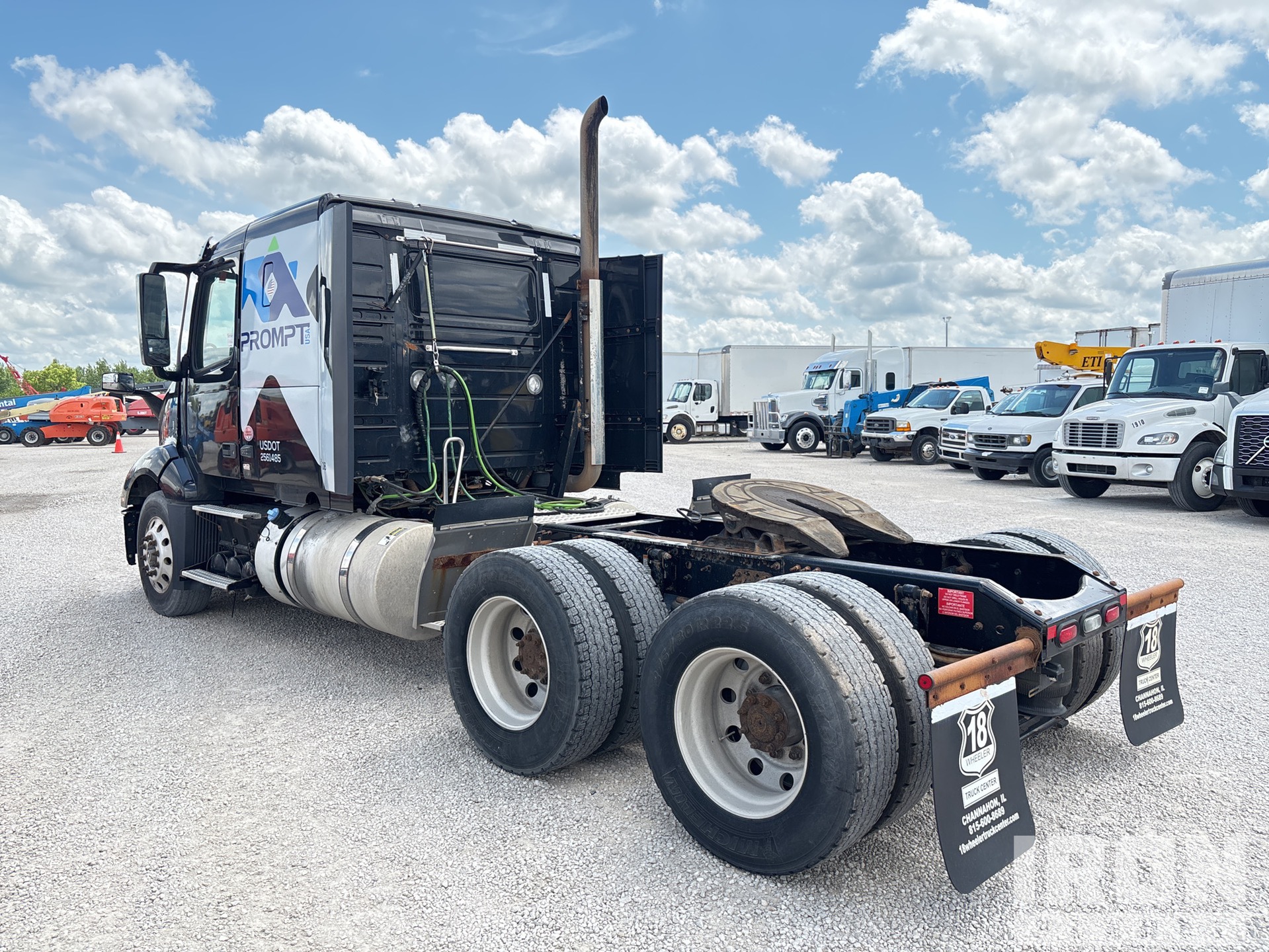 General Appearance with Zdjęcie, lewy dolny róg