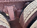 4 Underbody - Truck with 