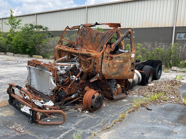 2020 International RH613 6x4 T/A Day Cab Truck Tractor (Inoperable)