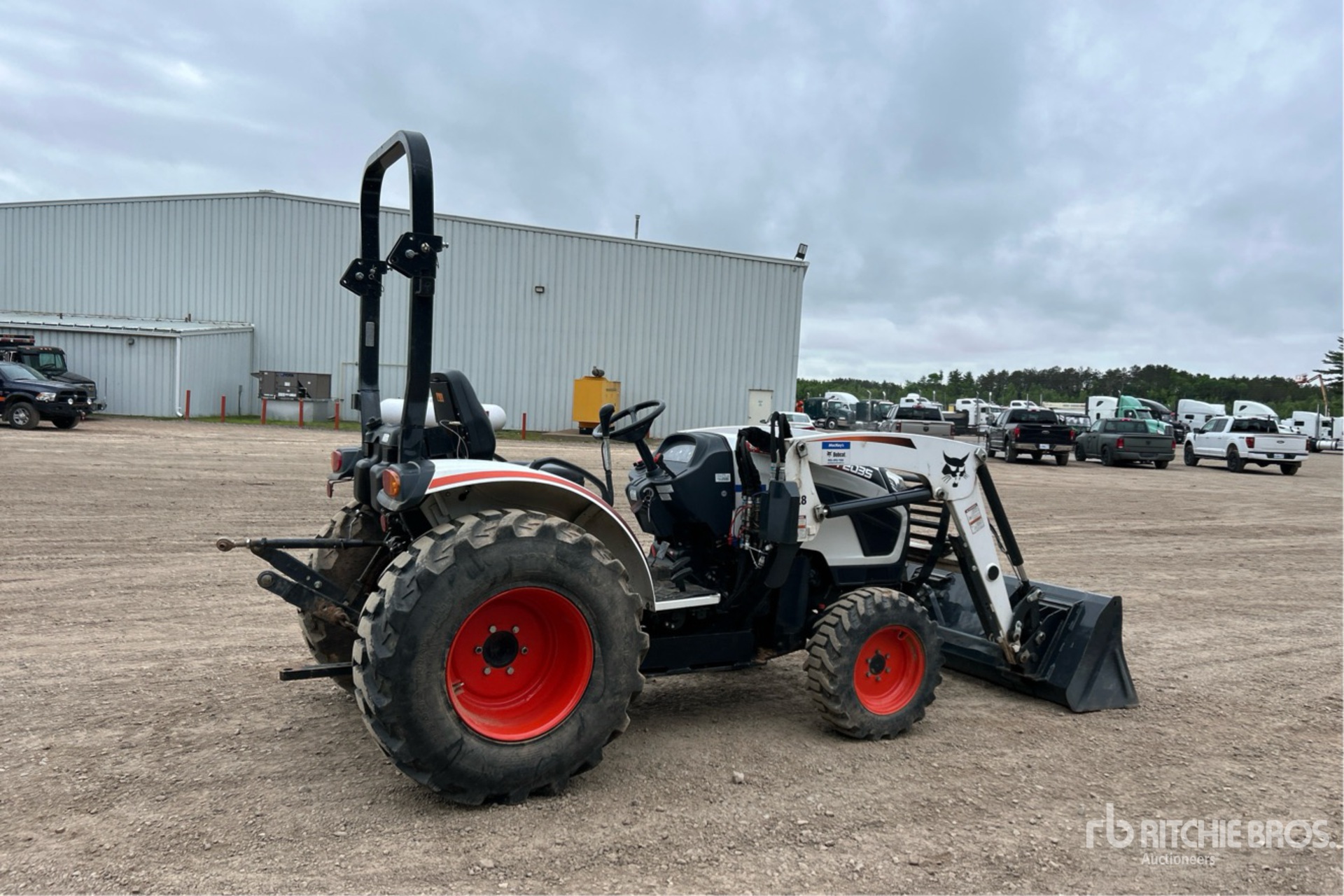 General Appearance with Picture, Right Rear Corner