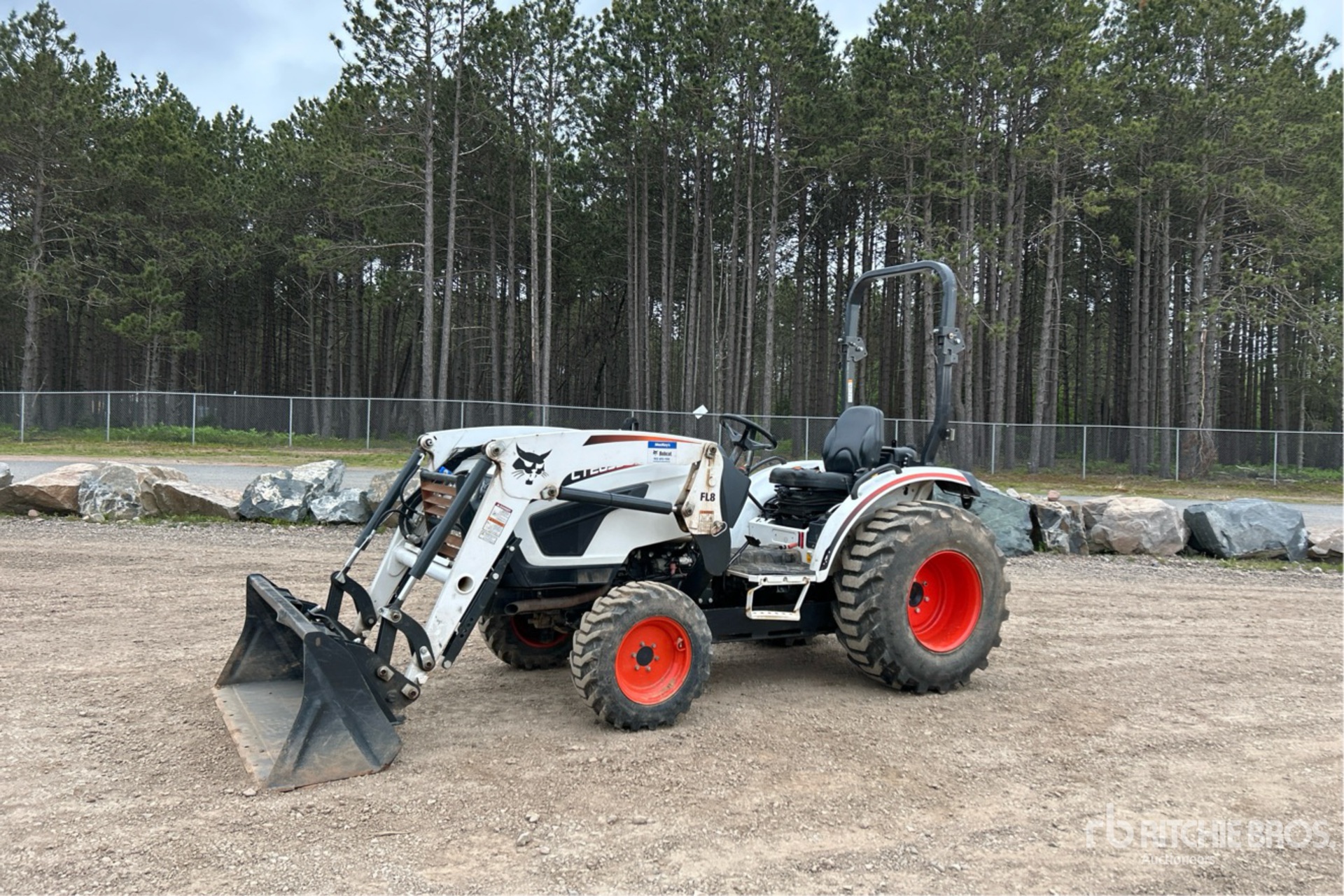 General Appearance with Picture, Left Front Corner