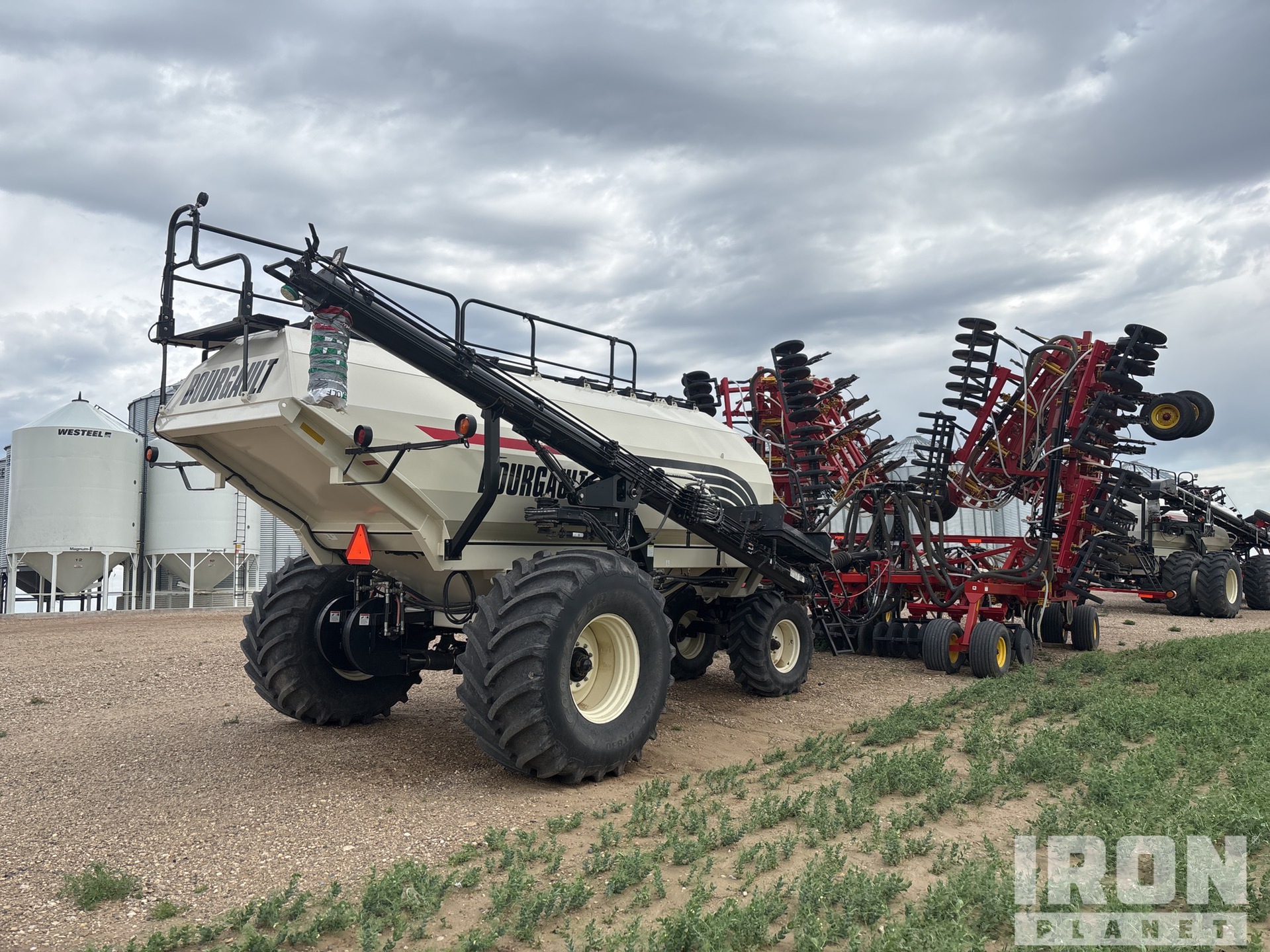 General Appearance with Imagen: esquina trasera derecha