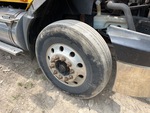Underbody with Right Steer Tire