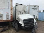 Picture, Right Front Corner