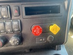NN298246 - 2022 International LT625: Brake Control