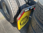 NN589487 - 2022 International LT625: Mud Flaps