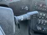 NN589487 - 2022 International LT625: Gear Selector