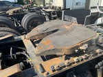 NN589487 - 2022 International LT625: Fifth Wheel