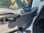 NN589487 - 2022 International LT625: Window Controls