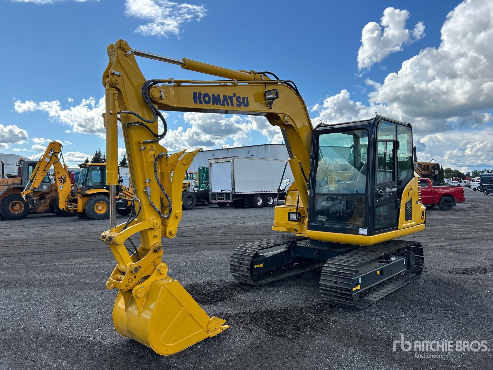 EXCAVADORA 2011 KOMATSU PC608